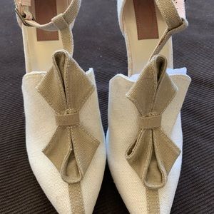 Joyfolie Delma in Raffia Heels size 8.5